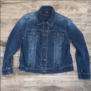 Eddie Bauer Women’s Denim Jacket (XL)